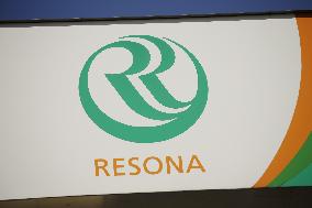 Logo mark of Resona Bank, Ltd.